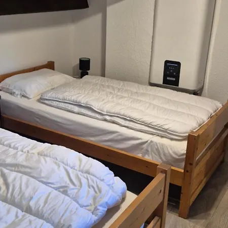 Village, Maison Climatisee, 6 Pers, Piscine, Wifi, Garage, Terrasse
