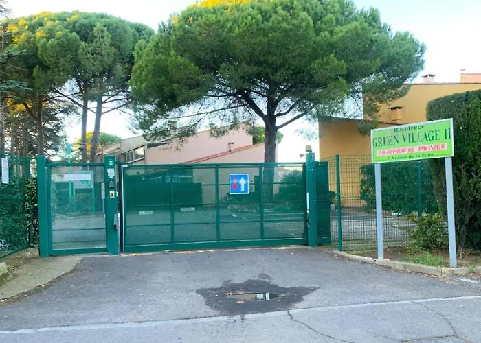 Village, Maison Climatisee, 6 Pers, Piscine, Wifi, Garage, Terrasse * Agde
